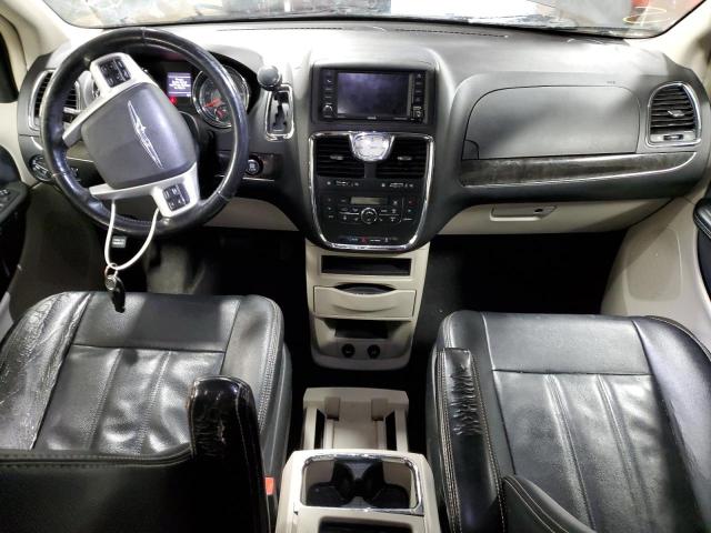 Photo 8 from auction – 2015 CHRYSLER TOWN & COU with VIN 2C4RC1BG8FR520394