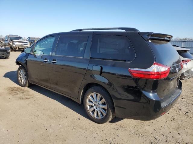 Photo 2 from auction – 2017 TOYOTA SIENNA XLE with VIN 5TDDZ3DC1HS171880