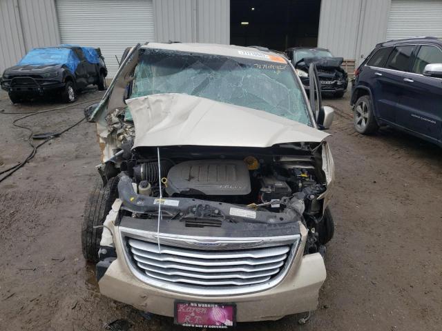 Photo 5 from auction – 2013 CHRYSLER TOWN & COU with VIN 2C4RC1BG0DR766823