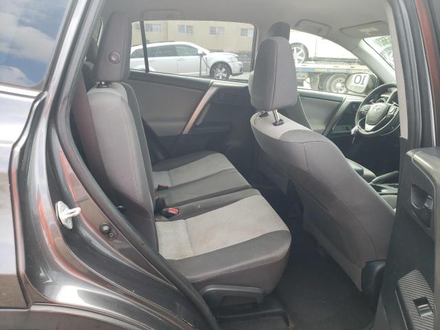 Photo 10 from auction – 2015 TOYOTA RAV4 LE with VIN JTMZFREV2FJ040517