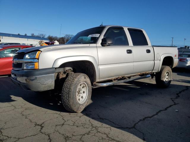 CHEVROLET SILVERADO 2004 with VIN 2GCEK13T741411353 - Photo from auction