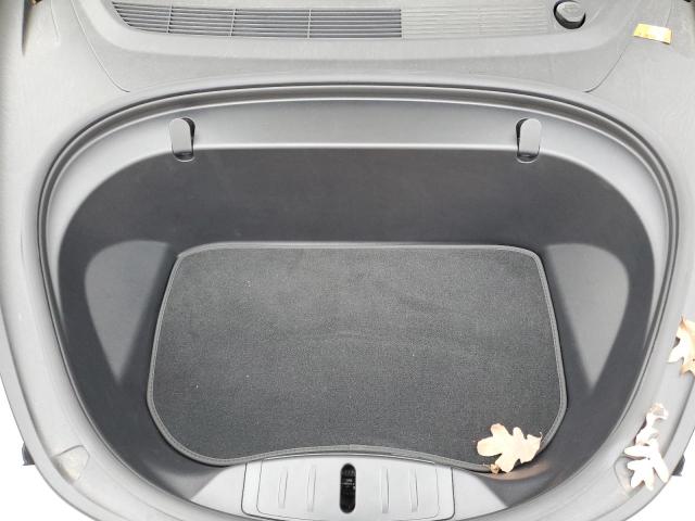 Photo 11 from auction – 2019 TESLA MODEL 3 with VIN 5YJ3E1EB2KF406834