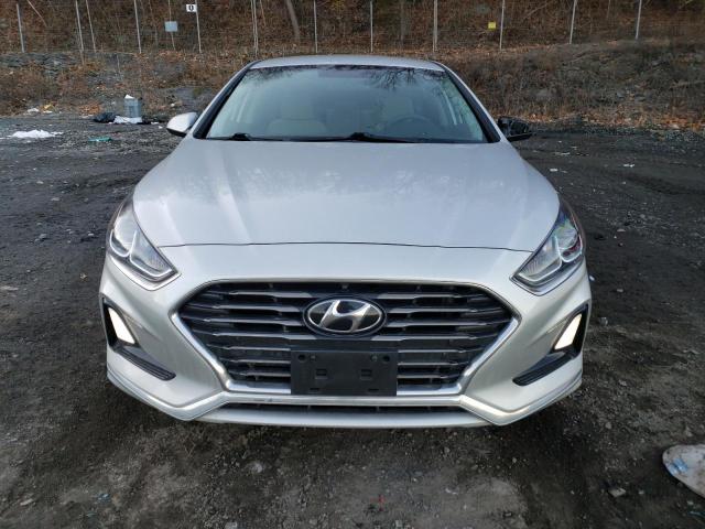 Photo 5 from auction – 2019 HYUNDAI SONATA SE with VIN 5NPE24AF3KH811548