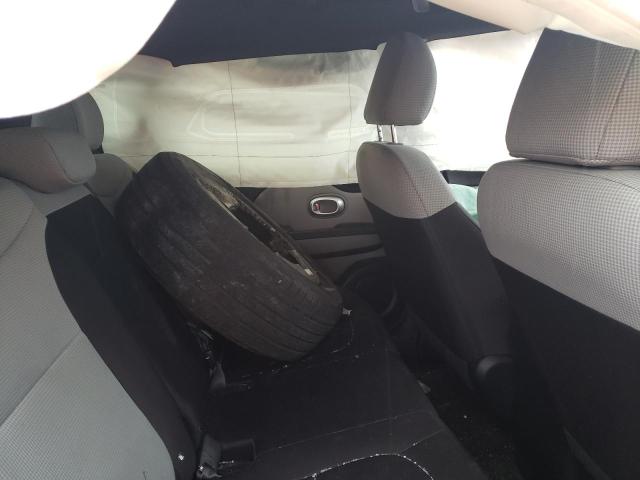 Photo 10 from auction – 2015 KIA SOUL with VIN KNDJN2A26F7797095