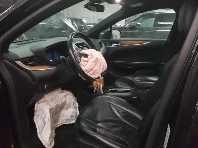 Photo 7 from auction – 2017 LINCOLN MKC SELECT with VIN 5LMCJ2D97HUL15597