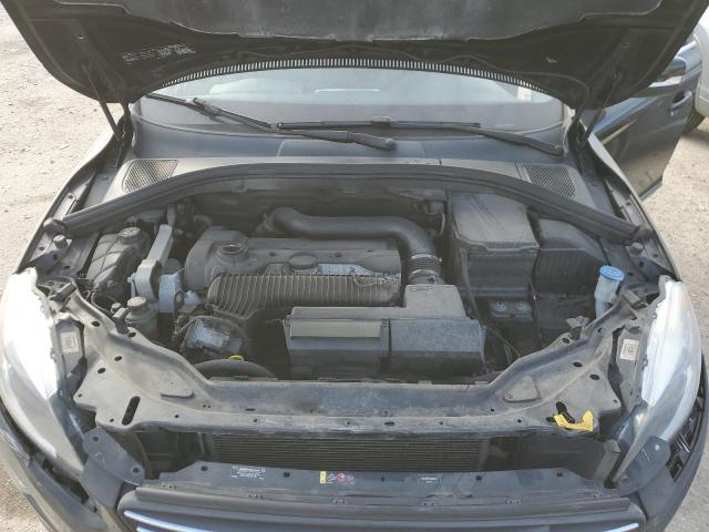 Photo 11 from auction – 2016 VOLVO XC60 T5 PR with VIN YV4612RK8G2818403
