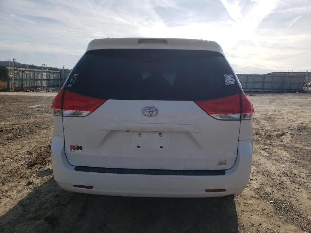 Photo 6 from auction – 2014 TOYOTA SIENNA LE with VIN 5TDJK3DC0ES073684