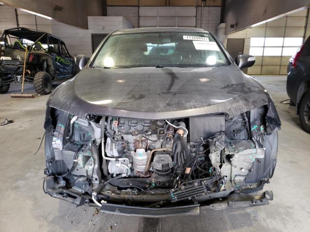 Photo 5 from auction – 2017 ACURA RDX with VIN 5J8TB4H30HL030379