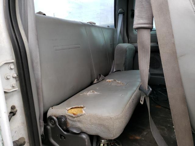 Photo 10 from auction – 2004 FORD F250 SUPER with VIN 1FTNX20L94EC89444