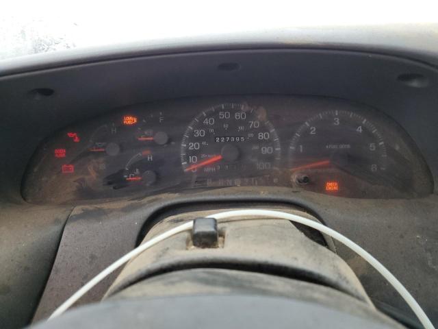 Photo 9 from auction – 1998 FORD F150 with VIN 1FTRF18L8WKB42085