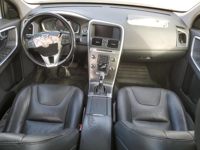 Photo 8 from auction – 2016 VOLVO XC60 T5 PR with VIN YV4612RK8G2818403