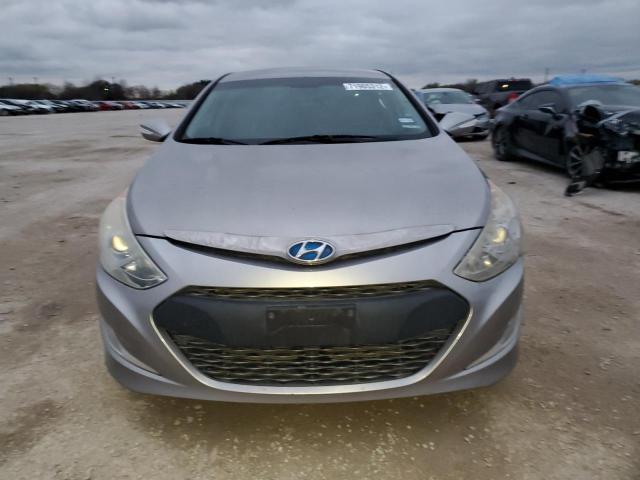 Photo 5 from auction – 2012 HYUNDAI SONATA HYB with VIN KMHEC4A42CA058448