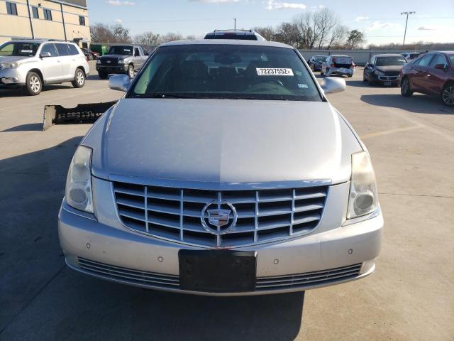 Photo 5 from auction – 2011 CADILLAC DTS LUXURY with VIN 1G6KD5E61BU127233