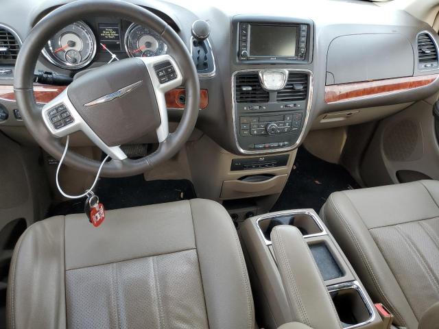 Photo 8 from auction – 2016 CHRYSLER TOWN & COU with VIN 2C4RC1CG2GR283806