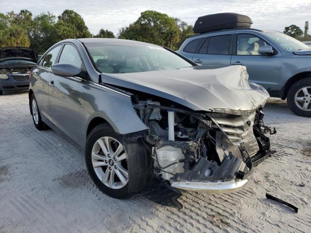 Photo 4 from auction – 2013 HYUNDAI SONATA GLS with VIN 5NPEB4AC5DH601705
