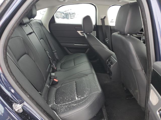 Photo 10 from auction – 2017 JAGUAR XF PREMIUM with VIN SAJBJ4BV6HCY38776