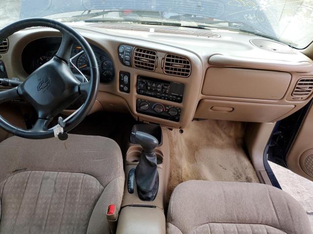 Photo 8 from auction – 2002 CHEVROLET BLAZER with VIN 1GNCT18W42K163641