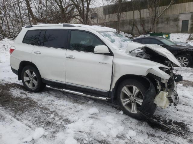 Photo 4 from auction – 2013 TOYOTA HIGHLANDER with VIN 5TDDK3EH1DS200691
