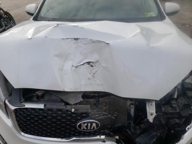 Photo 12 from auction – 2018 KIA SORENTO LX with VIN 5XYPGDA52JG338670