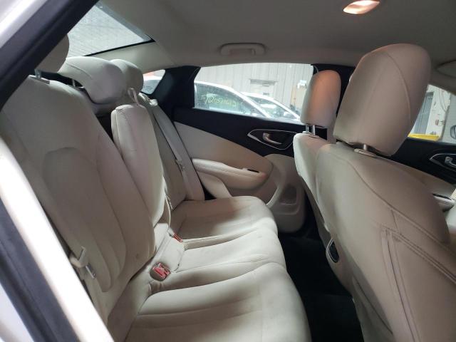 Photo 10 from auction – 2015 CHRYSLER 200 LIMITE with VIN 1C3CCCAB1FN608616