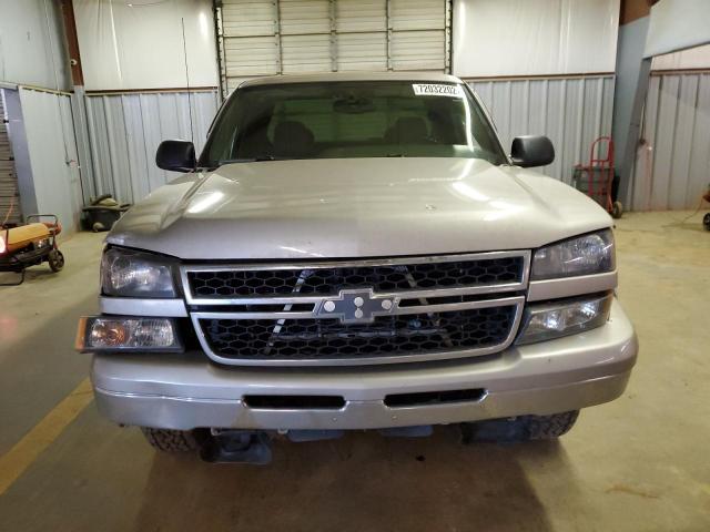 Photo 5 from auction – 2006 CHEVROLET SILVERADO with VIN 2GCEK19B761135600