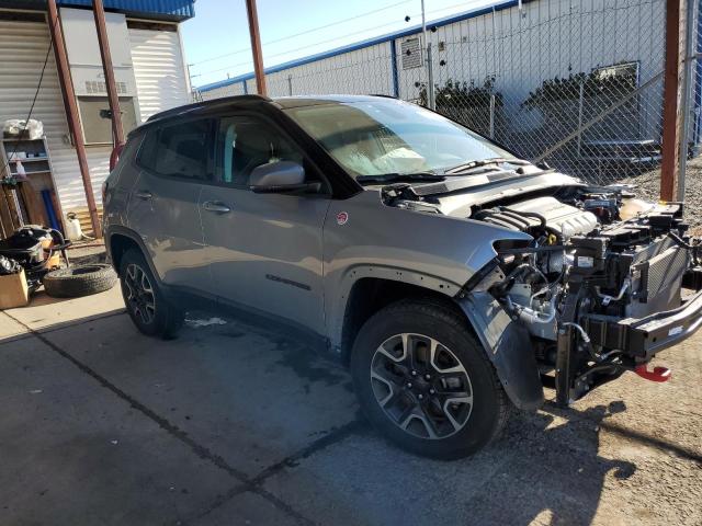 Photo 4 from auction – 2019 JEEP COMPASS TR with VIN 3C4NJDDB9KT752484