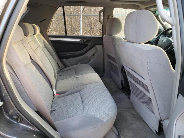 Photo 11 from auction – 2004 TOYOTA 4RUNNER SR with VIN JTEZU14R748009839