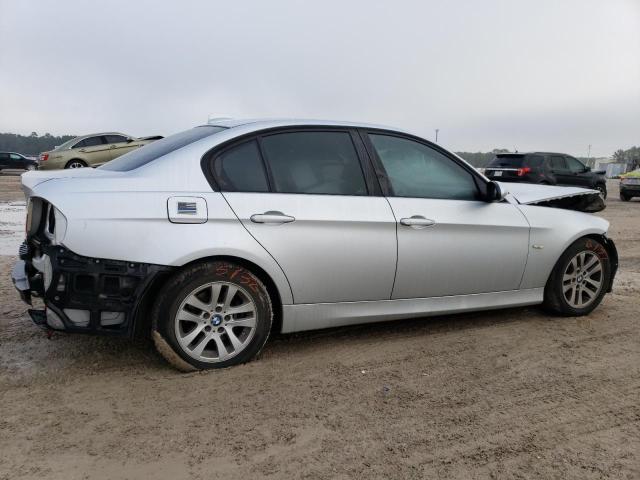 Photo 3 from auction – 2007 BMW 328 I with VIN WBAVA33527KX77397