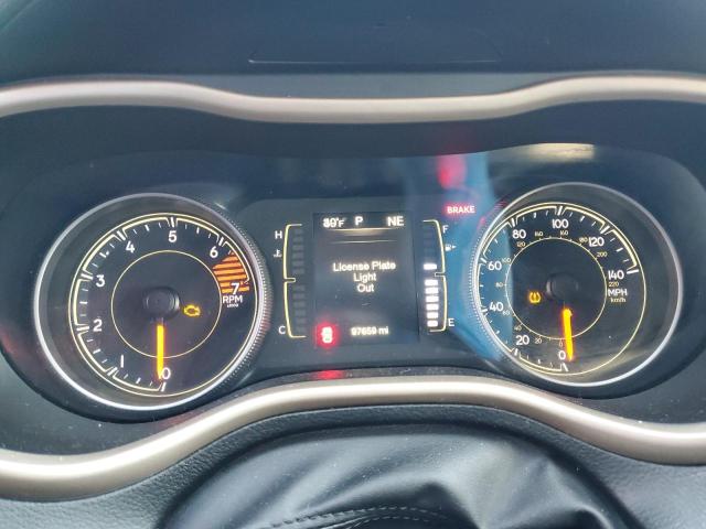 Photo 9 from auction – 2018 JEEP CHEROKEE L with VIN 1C4PJLCB2JD561126