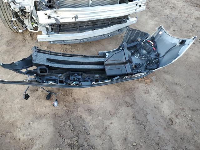 Photo 12 from auction – 2018 TOYOTA PRIUS PRIM with VIN JTDKARFP1J3072467