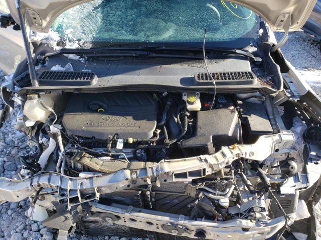 Photo 11 from auction – 2017 FORD ESCAPE SE with VIN 1FMCU9GD8HUC40878