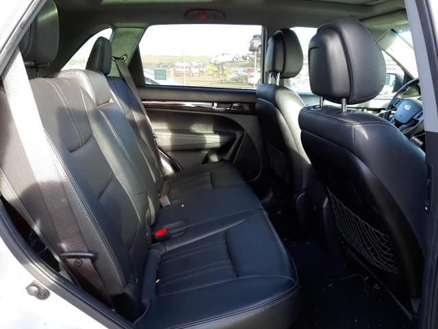 Photo 11 from auction – 2012 KIA SORENTO SX with VIN 5XYKWDA24CG230833