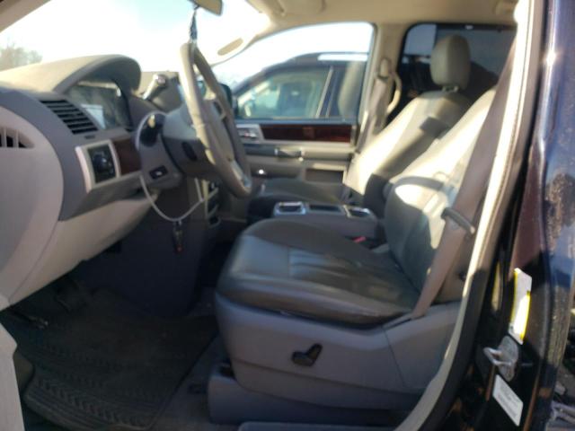 Photo 7 from auction – 2010 CHRYSLER TOWN & COU with VIN 2A4RR5D11AR170012