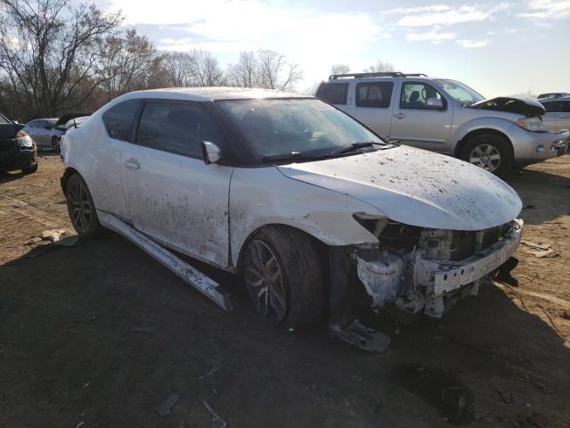 Photo 4 from auction – 2014 TOYOTA SCION TC with VIN JTKJF5C73E3066856