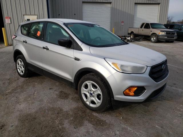 Zdjęcie 4 z aukcji – 2017 FORD ESCAPE S z VIN 1FMCU0F76HUB19662