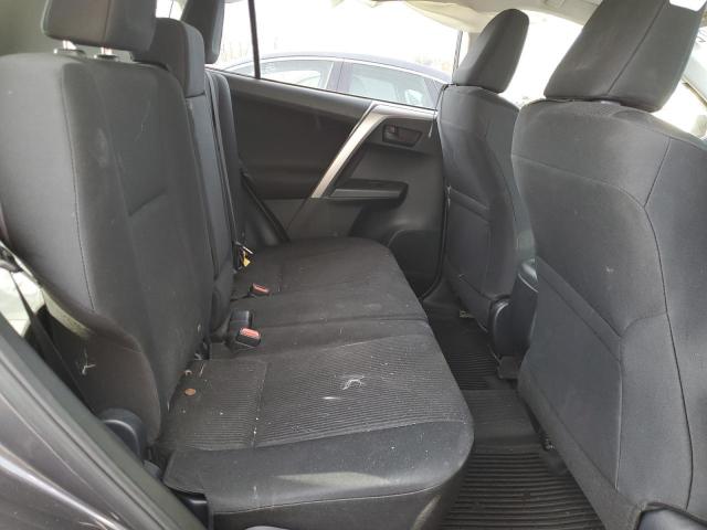 Photo 11 from auction – 2018 TOYOTA RAV4 LE with VIN JTMBFREV7JJ260620