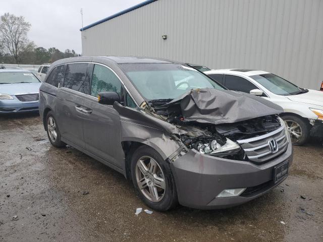 Photo 4 from auction – 2012 HONDA ODYSSEY TO with VIN 5FNRL5H97CB014675