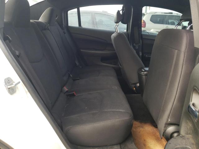 Photo 10 from auction – 2014 CHRYSLER 200 TOURIN with VIN 1C3CCBBG1EN113903