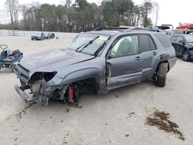 TOYOTA 4RUNNER SR 2004 with VIN JTEZU14RX40040369 - Photo from auction