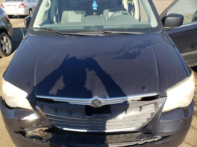 Photo 11 from auction – 2010 CHRYSLER TOWN & COU with VIN 2A4RR5D11AR170012