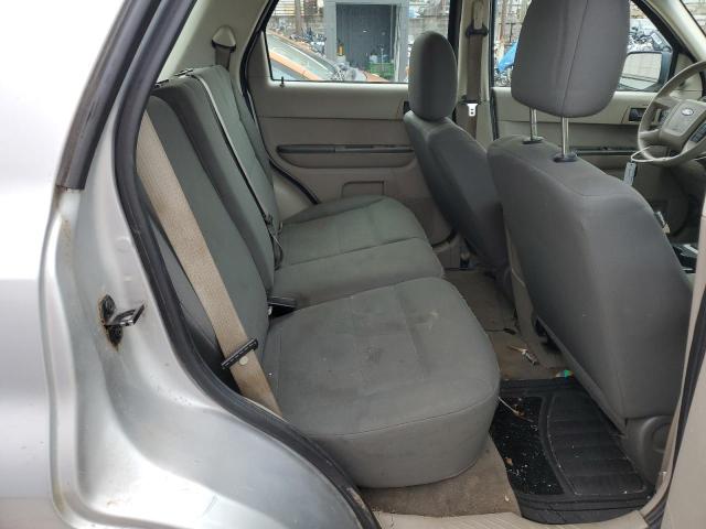 صورة رقم 11 من المزاد - 2010 FORD ESCAPE XLS مع VIN 1FMCU0C74AKA04564