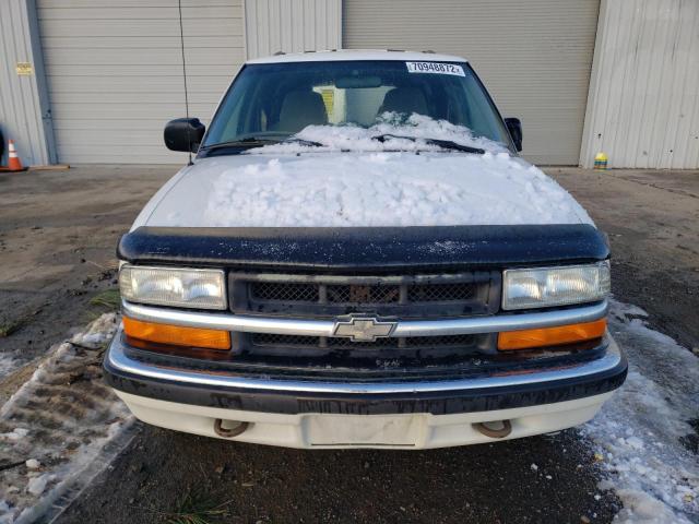 Photo 5 from auction – 2000 CHEVROLET BLAZER with VIN 1GNDT13W2Y2282972
