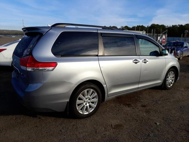 Photo 3 from auction – 2011 TOYOTA SIENNA XLE with VIN 5TDDK3DC3BS008577