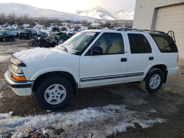 Photo 1 from auction – 2000 CHEVROLET BLAZER with VIN 1GNDT13W2Y2282972