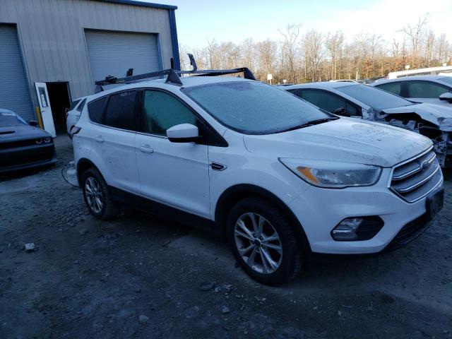 Photo 4 from auction – 2017 FORD ESCAPE SE with VIN 1FMCU0GDXHUC99524