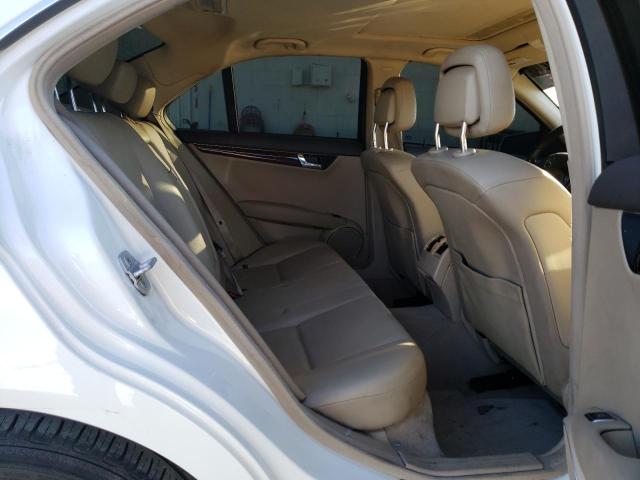 Photo 10 from auction – 2011 MERCEDES-BENZ C 300 with VIN WDDGF5EB5BR149934