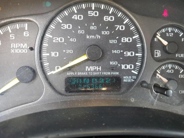 Photo 9 from auction – 2001 CHEVROLET SILVERADO with VIN 1GCEC14W91Z282539