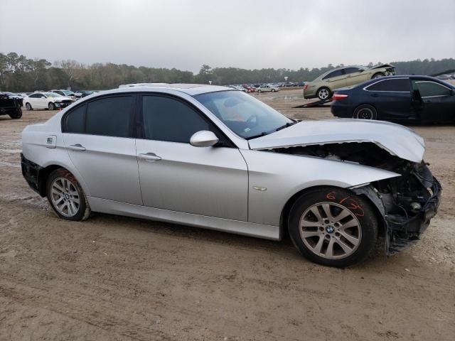 Photo 4 from auction – 2007 BMW 328 I with VIN WBAVA33527KX77397