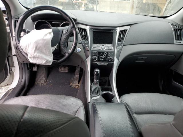 Photo 8 from auction – 2013 HYUNDAI SONATA HYB with VIN KMHEC4A40DA090462
