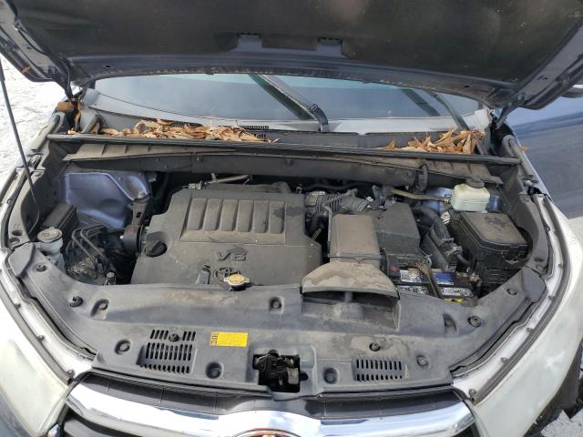 Photo 12 from auction – 2015 TOYOTA HIGHLANDER with VIN 5TDKKRFH2FS042258